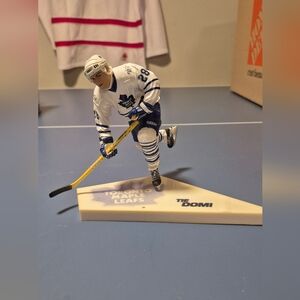 Toronto Maple Leafs Hockey Figurine
